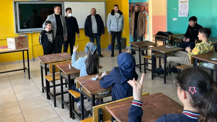 Ülkü Ocaklarından Türk Gençlerine Sağlık Taraması