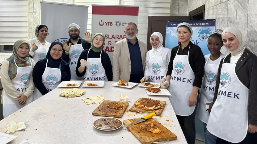 Uluslararası Öğrencilere Kayseri yemekleri ve yağlama kursu