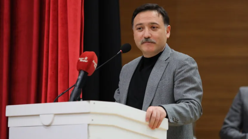 Vali Çiçek, 'Bağımlılıkla mücadelenin en önemli adımı, süreci hiç başlatmamaktır'