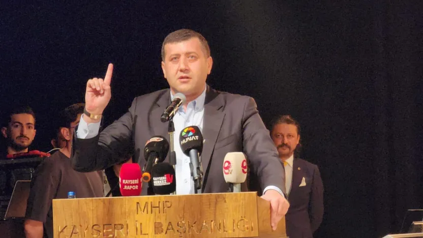 Vekil Ersoy 'Biz Kayseri'yi de, Türkiye'yi de yöneteceğiz'