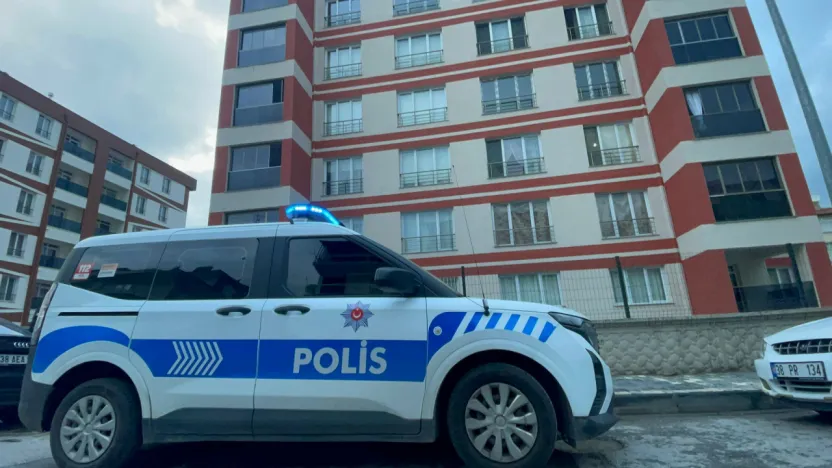Yaşlı kadın evinde ölü bulundu
