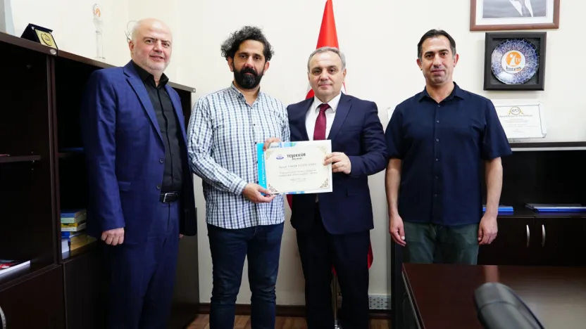 Yazar Tahir Fatih Andı, ERÜ'de Konferans Verdi
