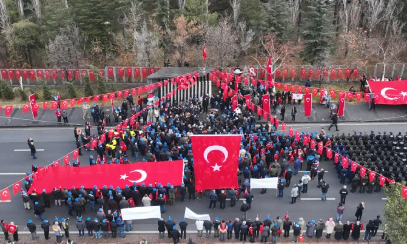 17 Aralık Şehitleri Unutulmadı