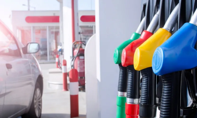 Akaryakıtın saati saatini tutmuyor: Dün zam bugün indirim