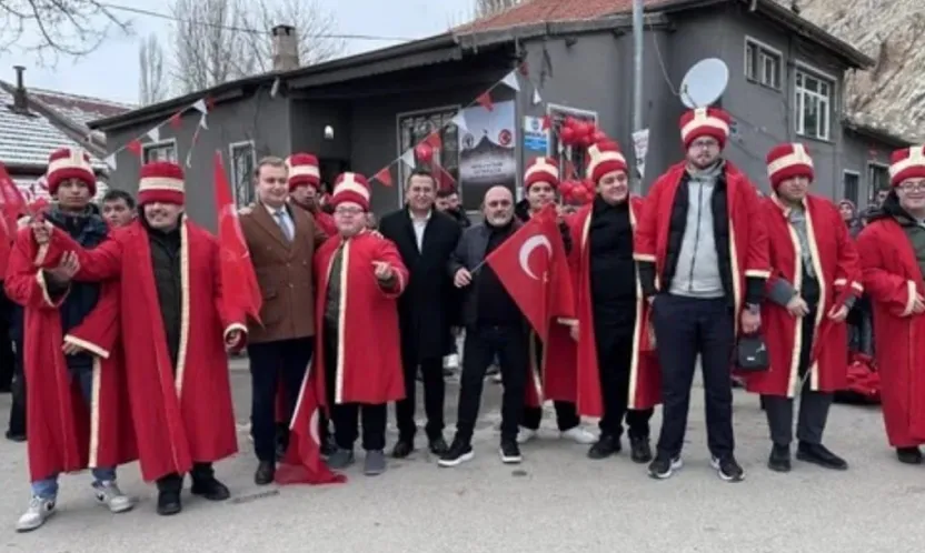 Akkışla Derneği Yeni Binasıyla Hizmete Başladı