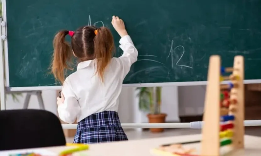 Bakanlık ilkokula başlama yaşının 69 aydan 72 aya çıkarılması konusunda harekete geçti