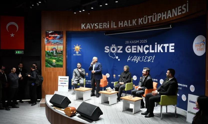 Başkan Büyükkılıç ve Genel Başkan Yardımcısı Kaya gençlerle buluştu