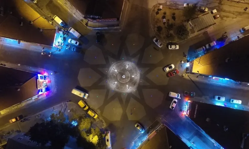 Başkan Çolakbayrakdar, 'Çevreye duyarlı tasarımı olan aydınlatma ürünlerinde enerji tasarrufu sağlıyoruz'