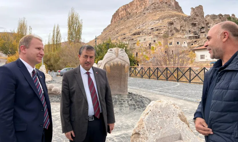 Başkan Taşyapan ve Kaymakam Adıgüzel, Soğanlı Vadisi'nde incelemede bulundu