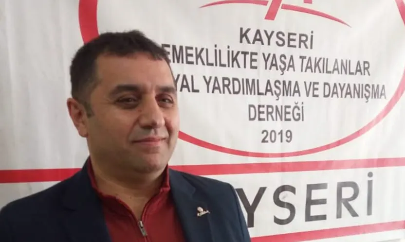 Başkan Yılmaztürk, 'Emekli maaşlarının yoksulluk ve açlık sınırlarının üzerine çıkarılmasını talep ediyoruz'