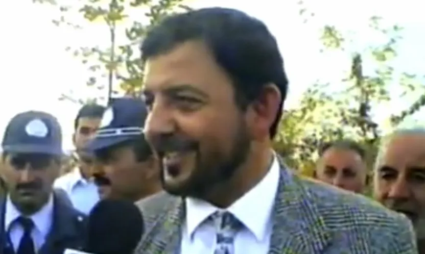 Bilinmeyen Yönleriyle: Mehmet Özhaseki