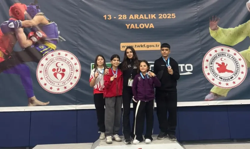 Bünyanlı Sporcuların 'Şehitlerimize Rahmet, Filistin'e Destek' Başarısı