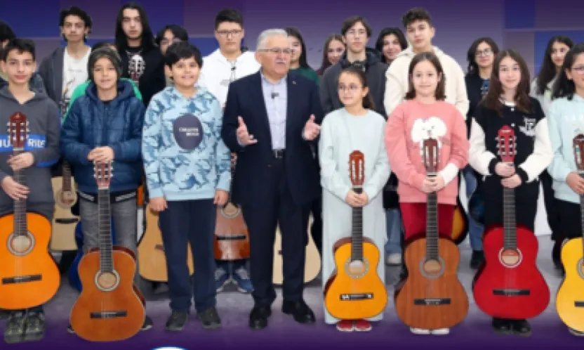 Büyükşehir Konservatuarında 5 binden fazla kişiye kurs verildi