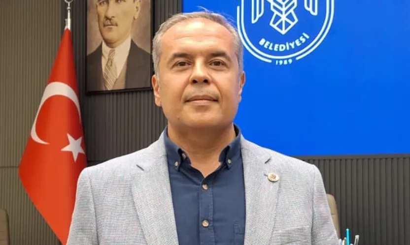 CHP'li Özgür Özer 'Spor A.Ş. kendi çalışanlarına yaptığı indirimi Kayseri halkına yapmıyor'