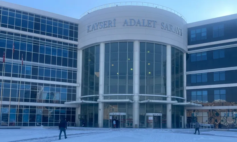 Eniştesini silahla yaralayıp araçla üstünden geçerek ölümüne sebep olan şahsa yeniden yapılan yargılama sonucu 16 yıl 6 ay hapis⁠⁠⁠⁠⁠⁠