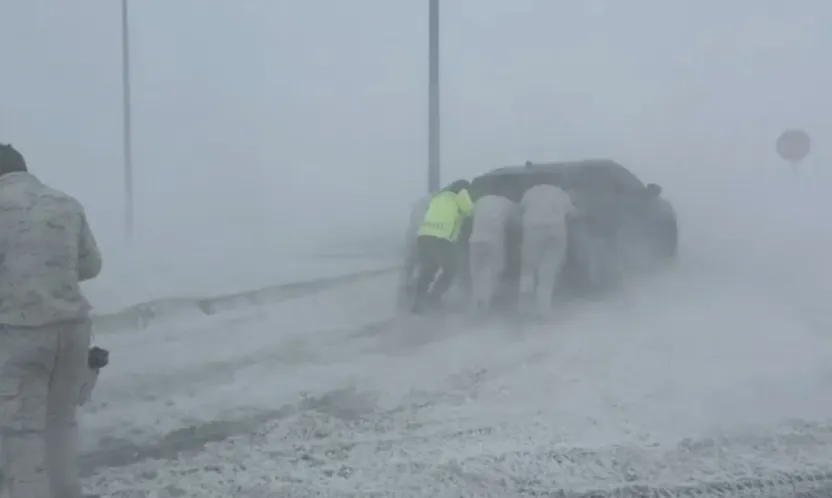 Erciyes yolu çift yönlü trafiğe kapatıldı