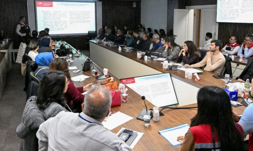 Gıda zehirlenmelerine karşı tedbirler eğitimi verildi