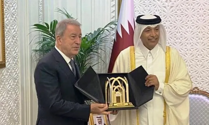 Hulusi Akar'ın Katar Ziyareti: Stratejik Ortaklık ve İş Birliği Vurgusu