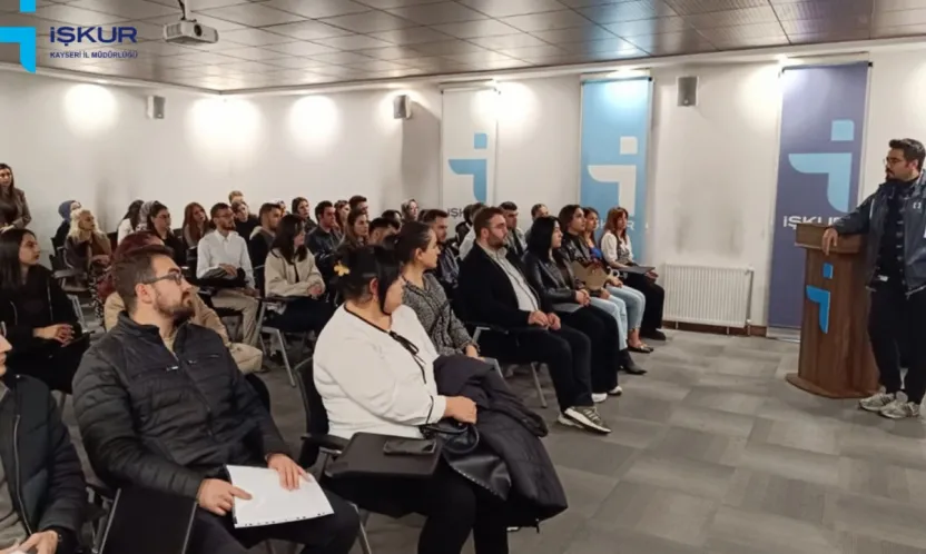 İŞKUR Kayseri'de beyaz yaka istihdamı için toplu iş görüşmesi yapıldı