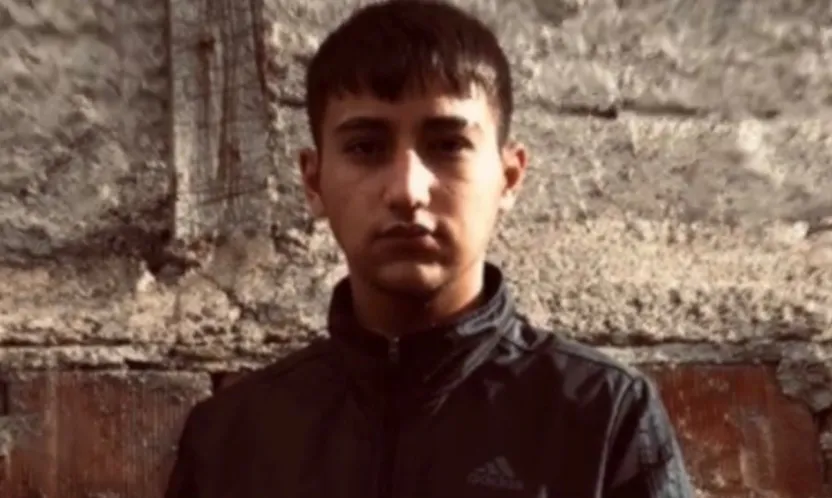 Kahvehanede bıçaklanarak öldürülen genç toprağa verildi