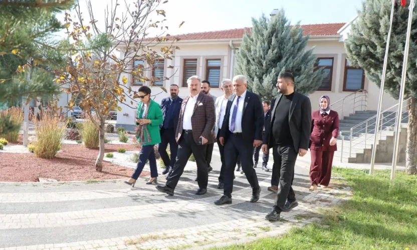 Kayseri Çocuk Evleri Sitesi'nde çalışmalar incelendi