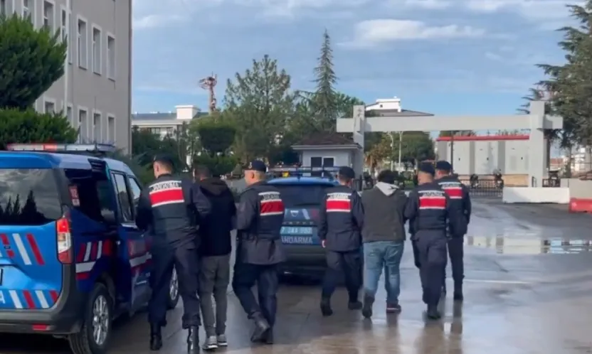 Kayseri dahil 10 ilde dolandırıcılık, bahis ve müstehcenlik operasyonu: 53 kişi tutuklandı