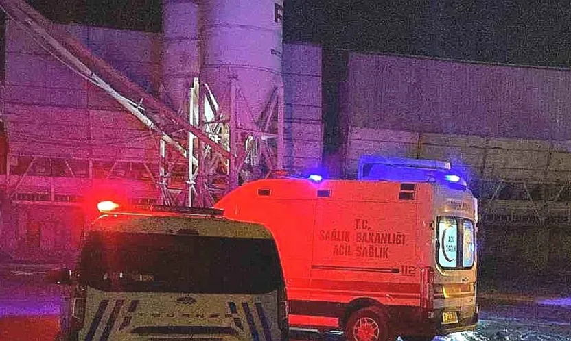 Kayseri'de Fabrika Sahasında Feci Kaza: Şoför Hayatını Kaybetti
