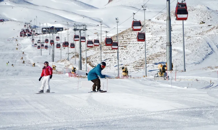 Kayseri'de hafta sonu rotası: Erciyes Kayak Merkezi