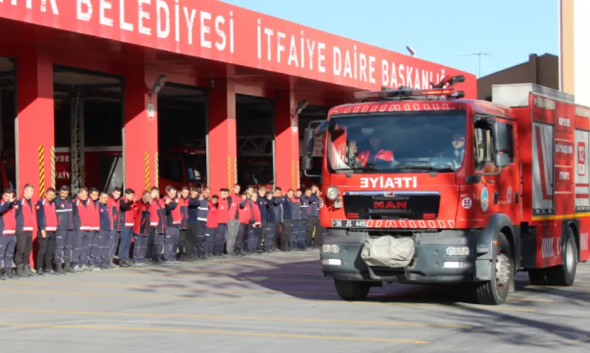 Kayseri İtfaiyesi, Kırıkkale'deki yangın için harekete geçti