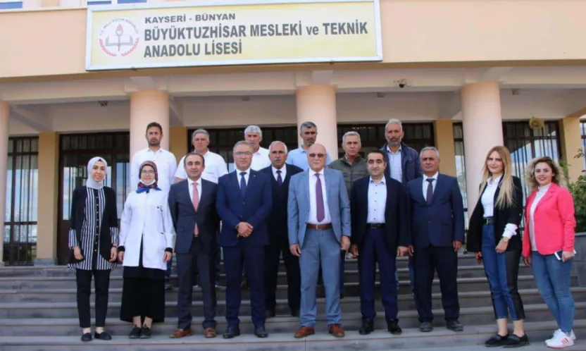 Kayseri Ticaret Borsası, Büyüktuzhisar Tarım Meslek Lisesi'ni Himayesine Aldı