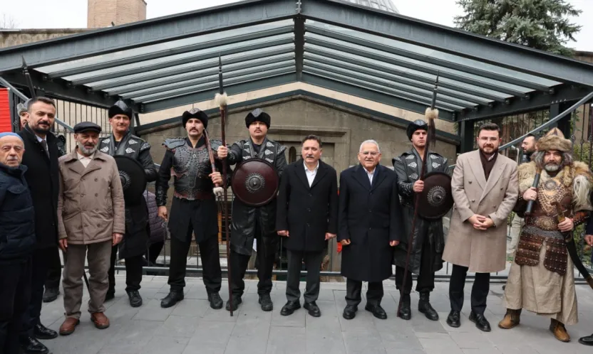 Kayseri Valisi Çiçek: 'Melik Muhammed Gazi'nin mirası, özgürlük ve direnişin sembolüdür'