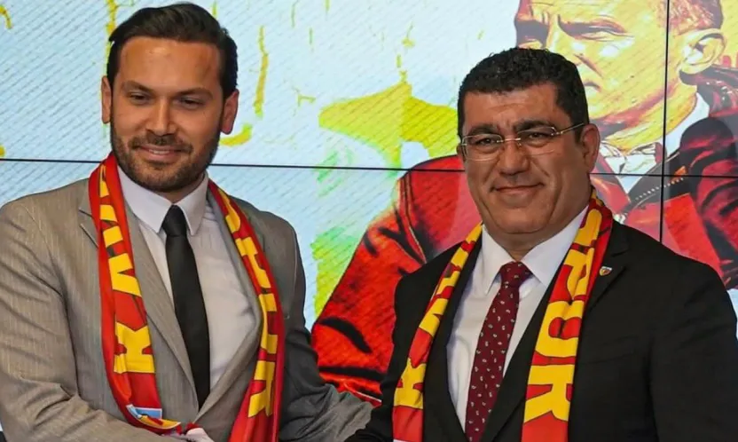 Kayserispor'da sportif direktör Muhammed Türkmen ile 'yola devam' kararı alındı