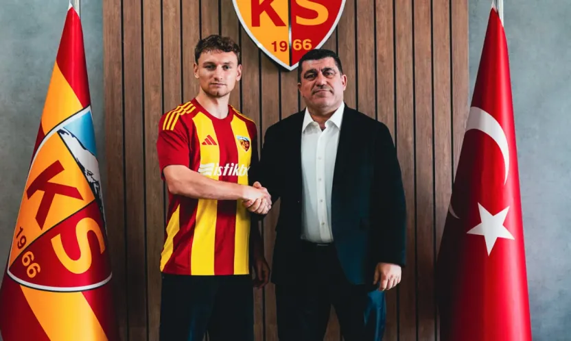 Kayserispor Rus forvet Fedor Chalov ile resmi sözleşme imzaladı