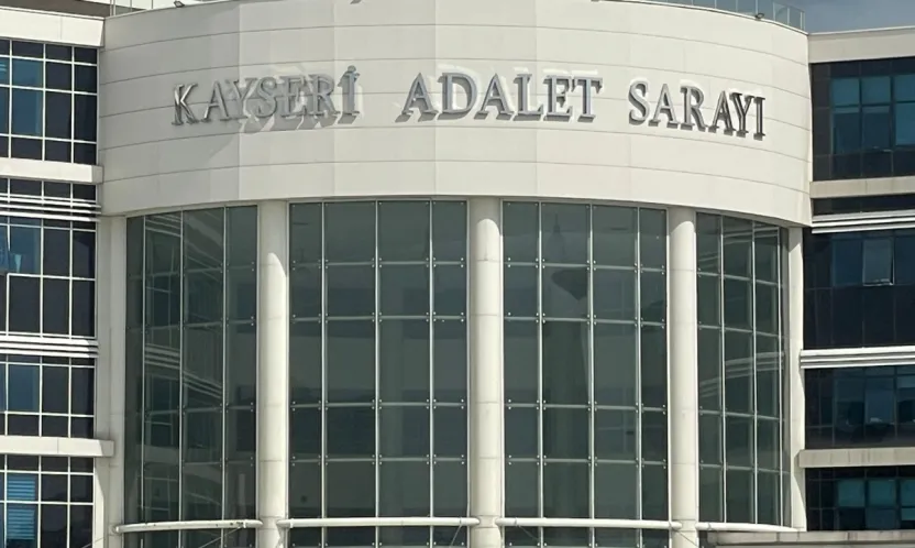 Kızının erkek arkadaşını öldüren babaya 30 yıl hapis