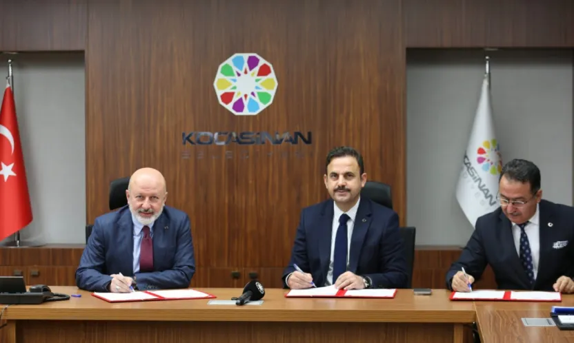 Kocasinan'da ilkokul ve ortaokul öğrencilerine kahvaltı desteği için imzalar atıldı