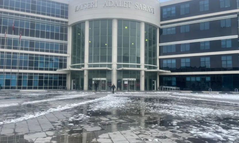 Komşu esnaf kavgası davasının duruşması başladı