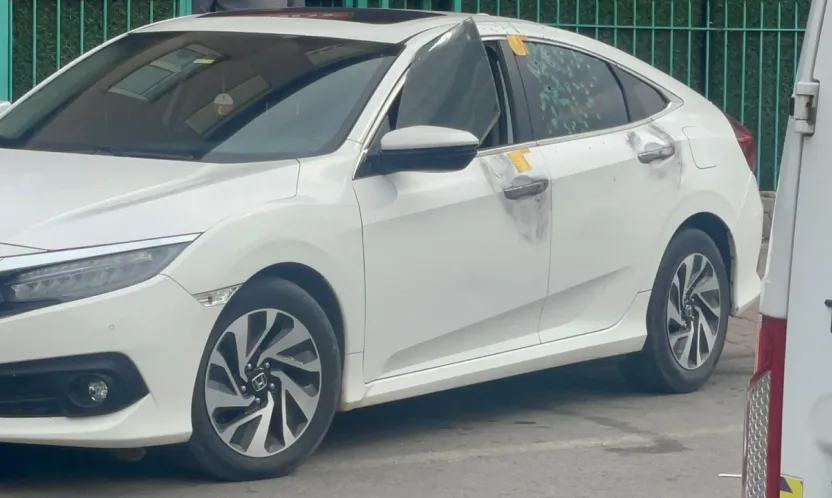 Mahkeme çıkışı husumetlilerine ateş eden şahıs başkasını yaraladı