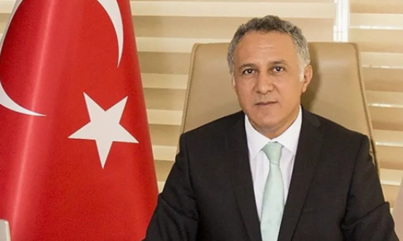 Mahmut Şahin, yazılarıyla yeniden aramızda