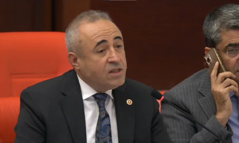 Maraş Milletvekili Karatutlu'dan Kayseri'nin yonca kavşaklarına övgü