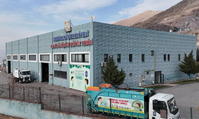 Melikgazi'de Yıllık 9000 Ton Atık Geri Dönüşümle Ekonomiye Kazandırılıyor