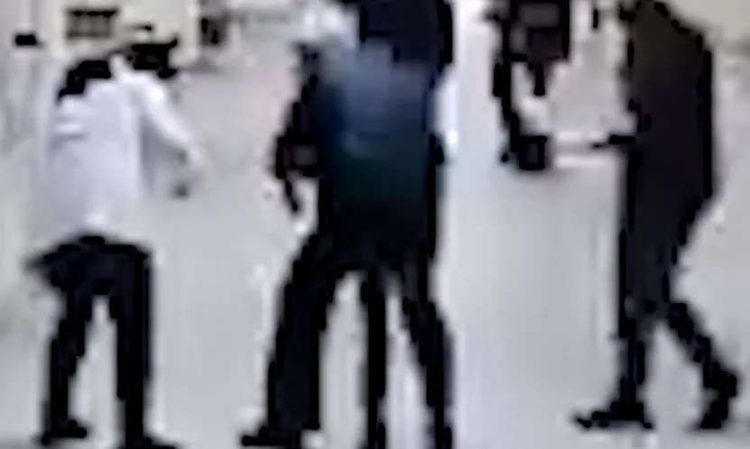 Nefes borusuna ambalaj parçası kaçan öğrenci öğretmennin heimlich manevrasıyla kurtarıldı