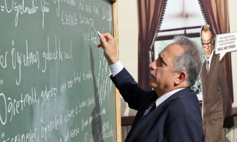 Öğretmen Başkandan Önemli Mesaj: 'Bu meslek insan yetiştirme sanatı'