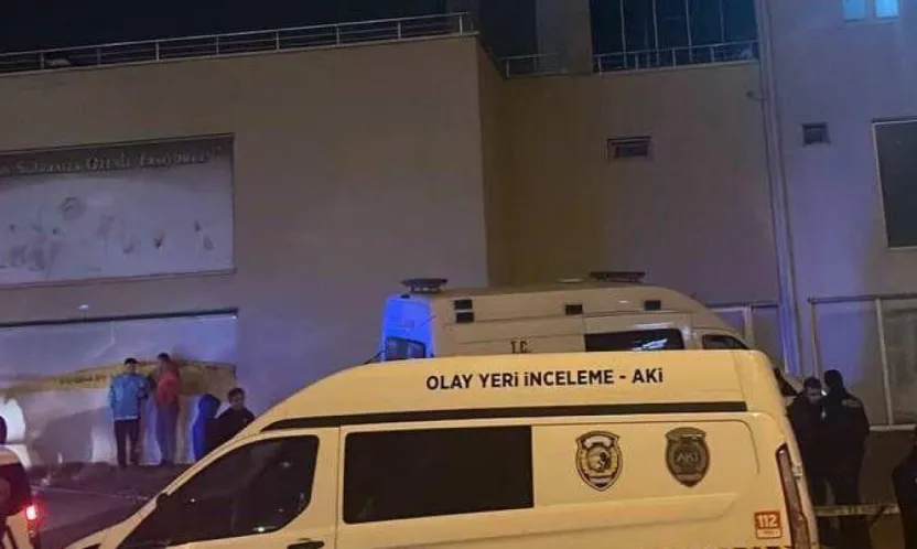 On birinci kattan düşen 14 yaşındaki kız yaşamını yitirdi