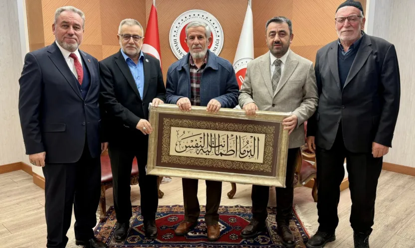 Örnek Davranış: 4 Dairesini Diyanet Vakfı'na bağışladı