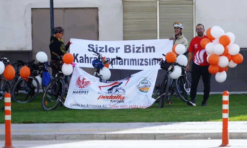 Pedalla Kayseri ve Dinamik Pedal'dan Lösemili Çocuklara Moral Ziyareti