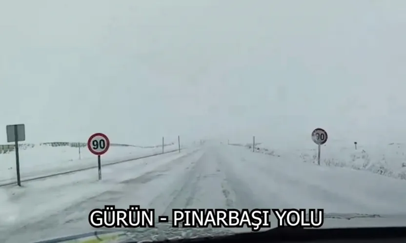 Pınarbaşı'dan Gürün ve Göksun karayolu tüm araç trafiğine kapalı