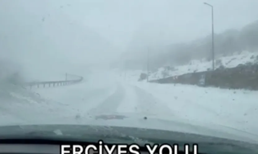 Pınarbaşı-Gürün ve Erciyes yolu ulaşıma kapandı