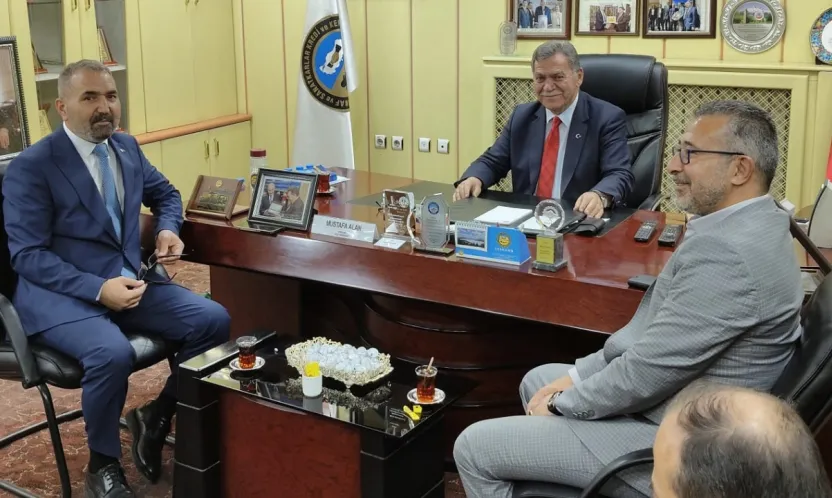 Refik Karakuzay'dan Başkan Alan'a Ziyaret