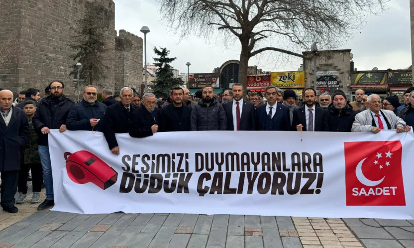 Saadet Partisi Kayseri İl Teşkilatı: 'Sesimizi Duymayanlara Düdük Çalıyoruz'
