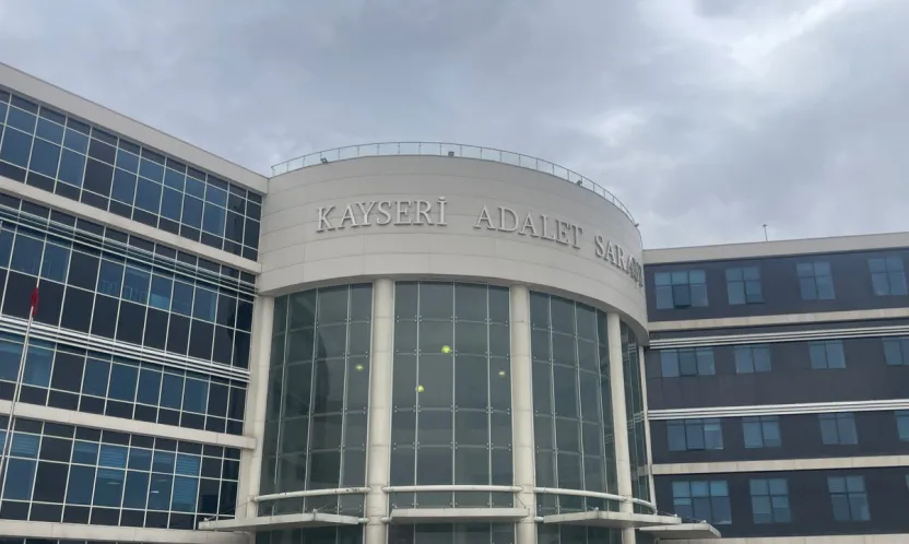 Sosyal Medya Dolandırıcılığı suçundan yargılanan şahsa 4 yıl hapis